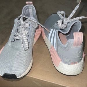 Grey size 7 woman’s nmd.